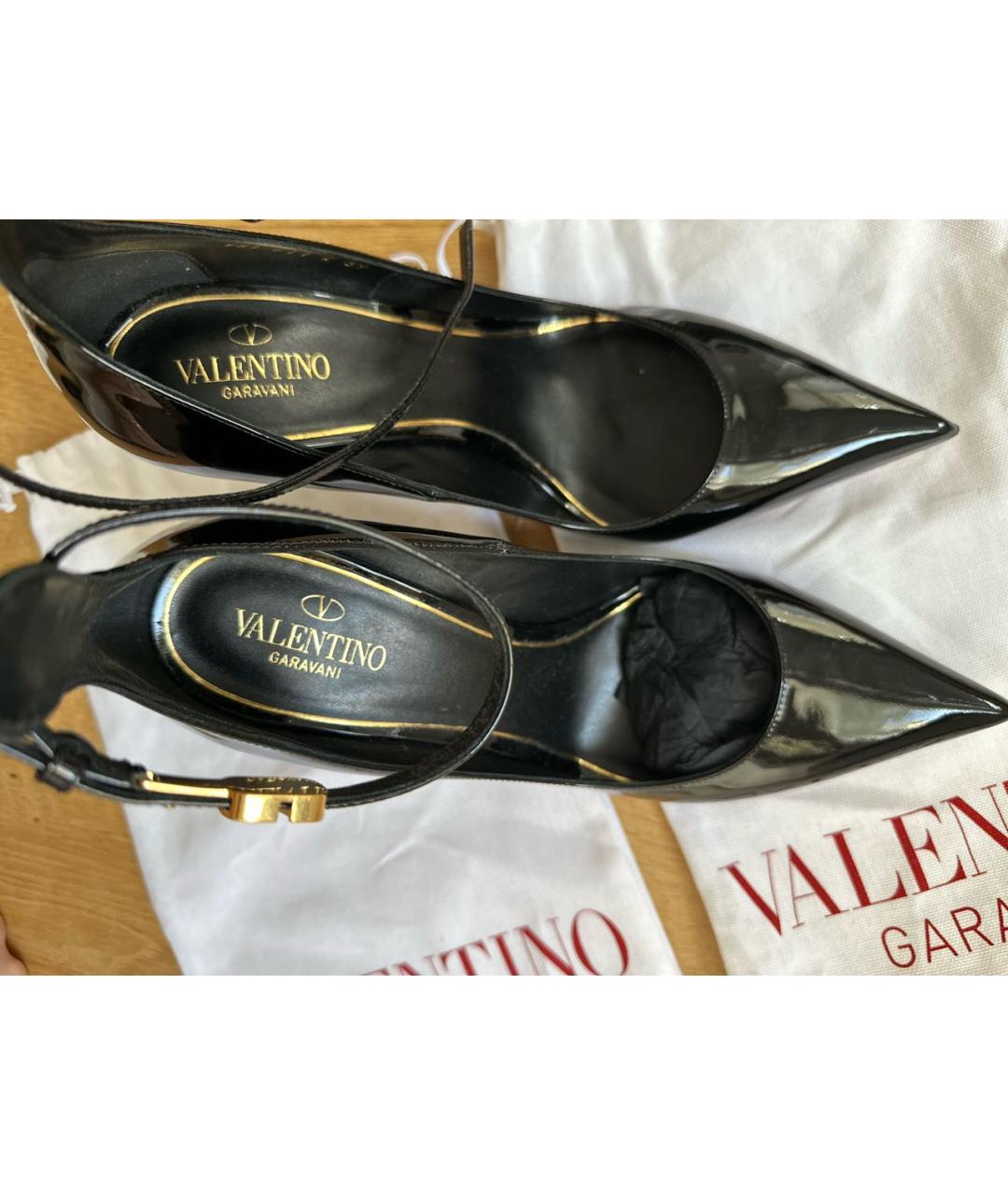 VALENTINO Черные туфли из лакированной кожи, фото 4