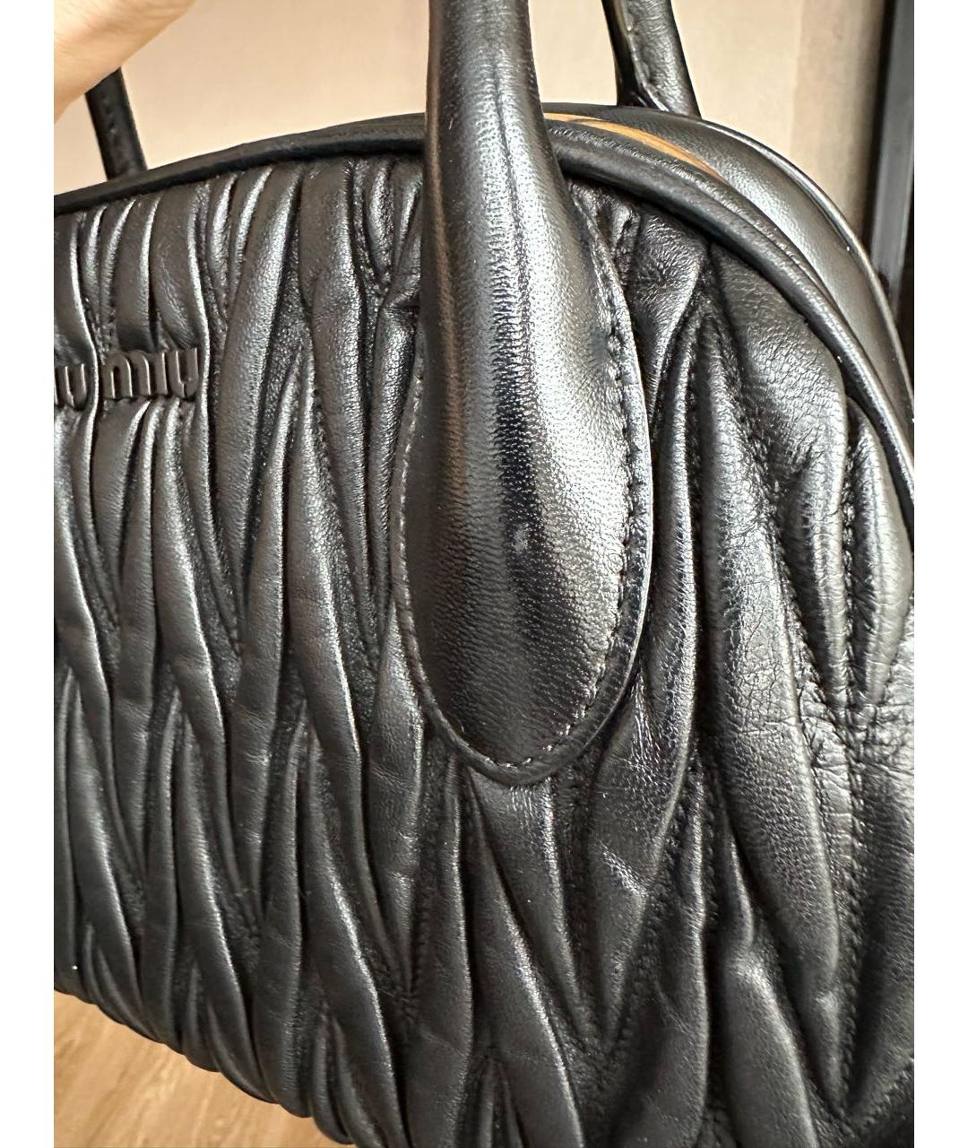 MIU MIU Черная кожаная сумка с короткими ручками, фото 5