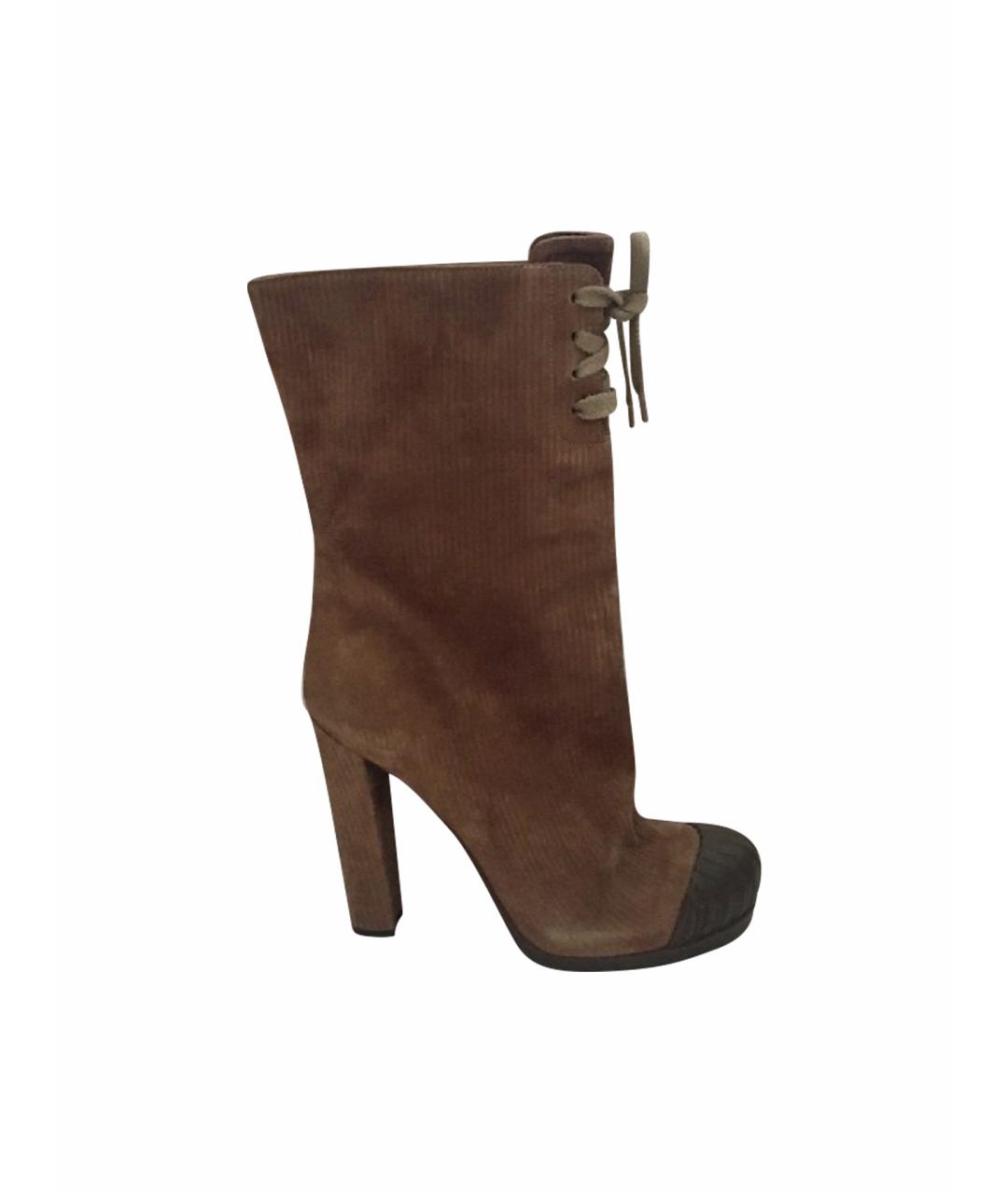 FENDI Коричневые замшевые сапоги, фото 1