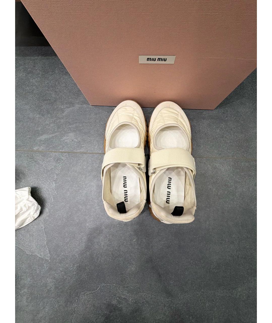 MIU MIU Бежевые синтетические балетки, фото 3