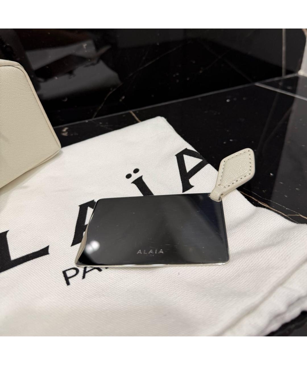 ALAIA Белая кожаная сумка через плечо, фото 8