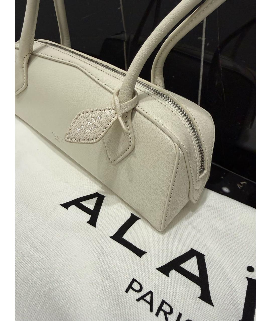ALAIA Белая кожаная сумка через плечо, фото 7