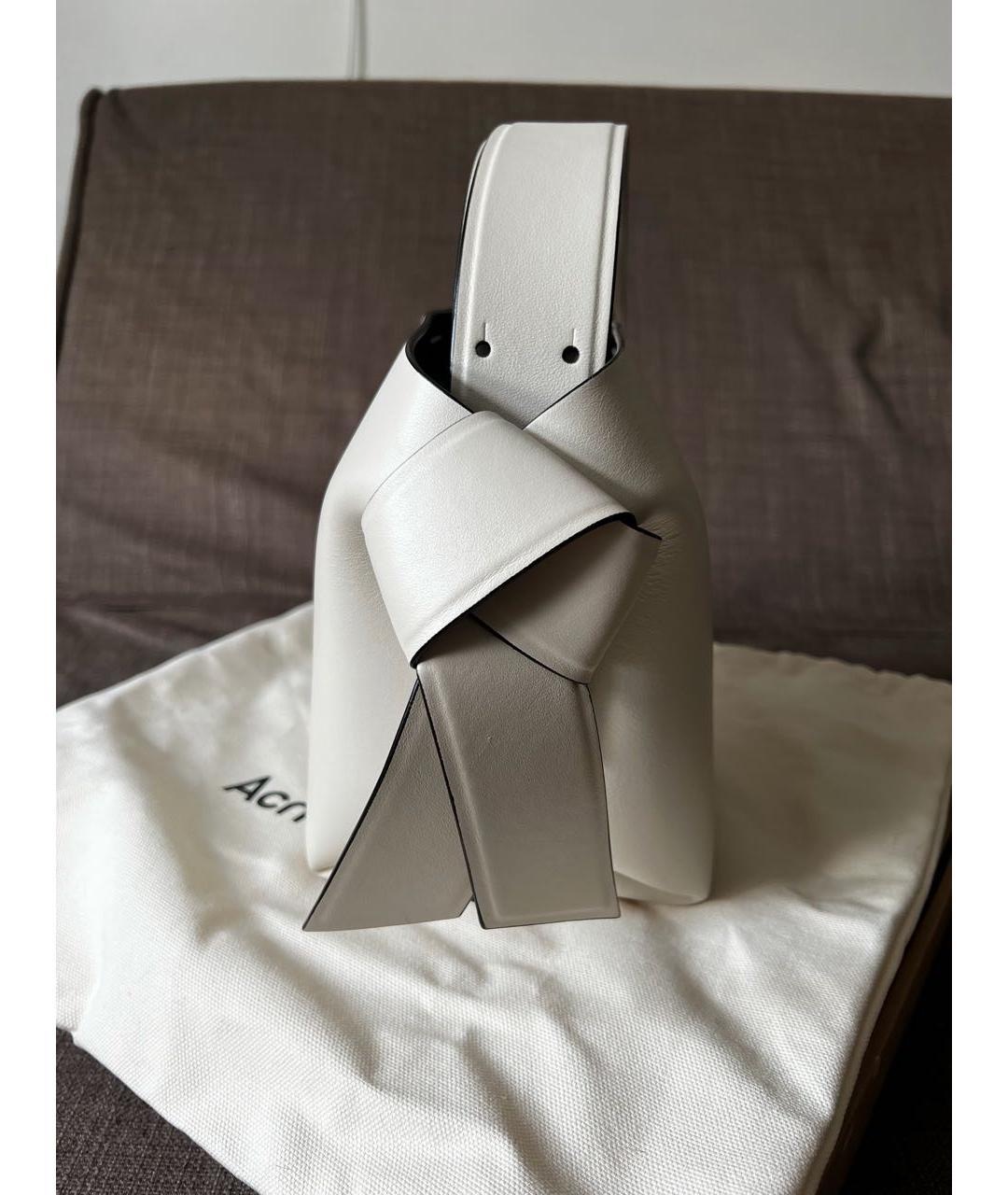 ACNE STUDIOS Белая кожаная сумка с короткими ручками, фото 6
