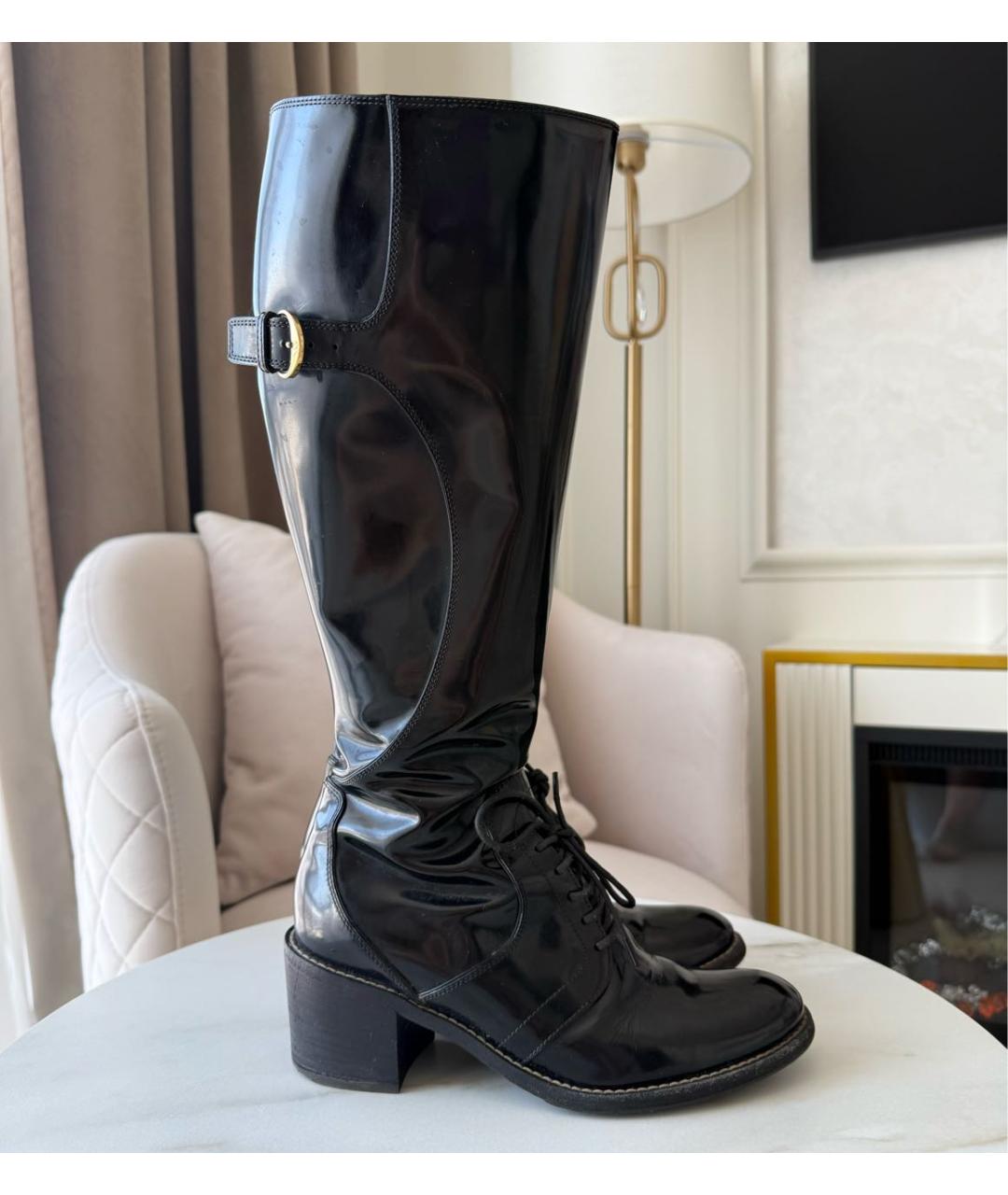 LOUIS VUITTON Черные сапоги из лакированной кожи, фото 8