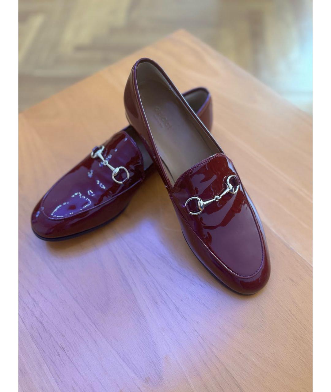 GUCCI Бордовые лоферы из лакированной кожи, фото 6