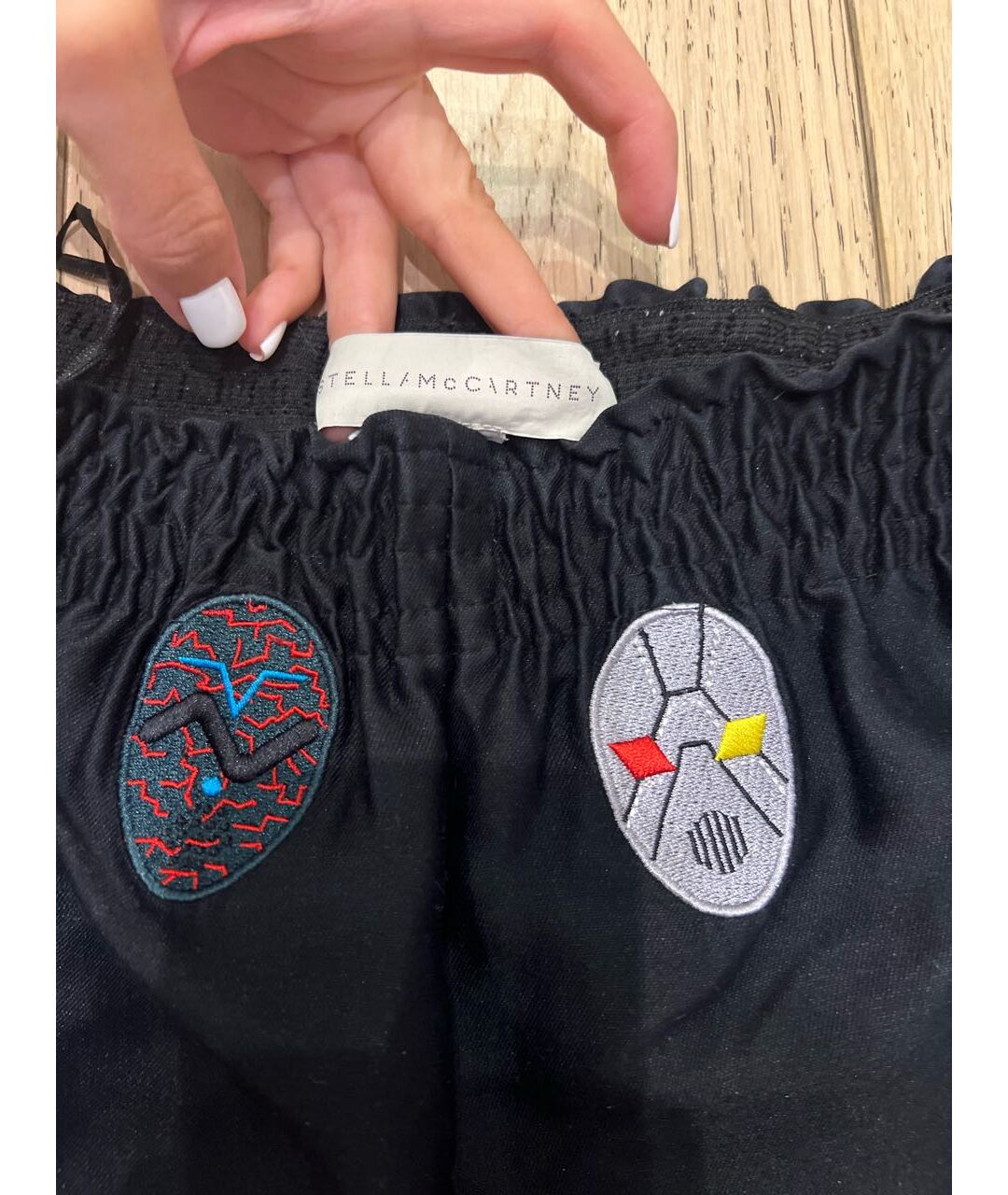 STELLA MCCARTNEY Черные атласные шорты, фото 3