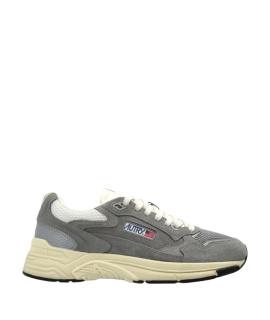 AUTRY Низкие кроссовки / кеды