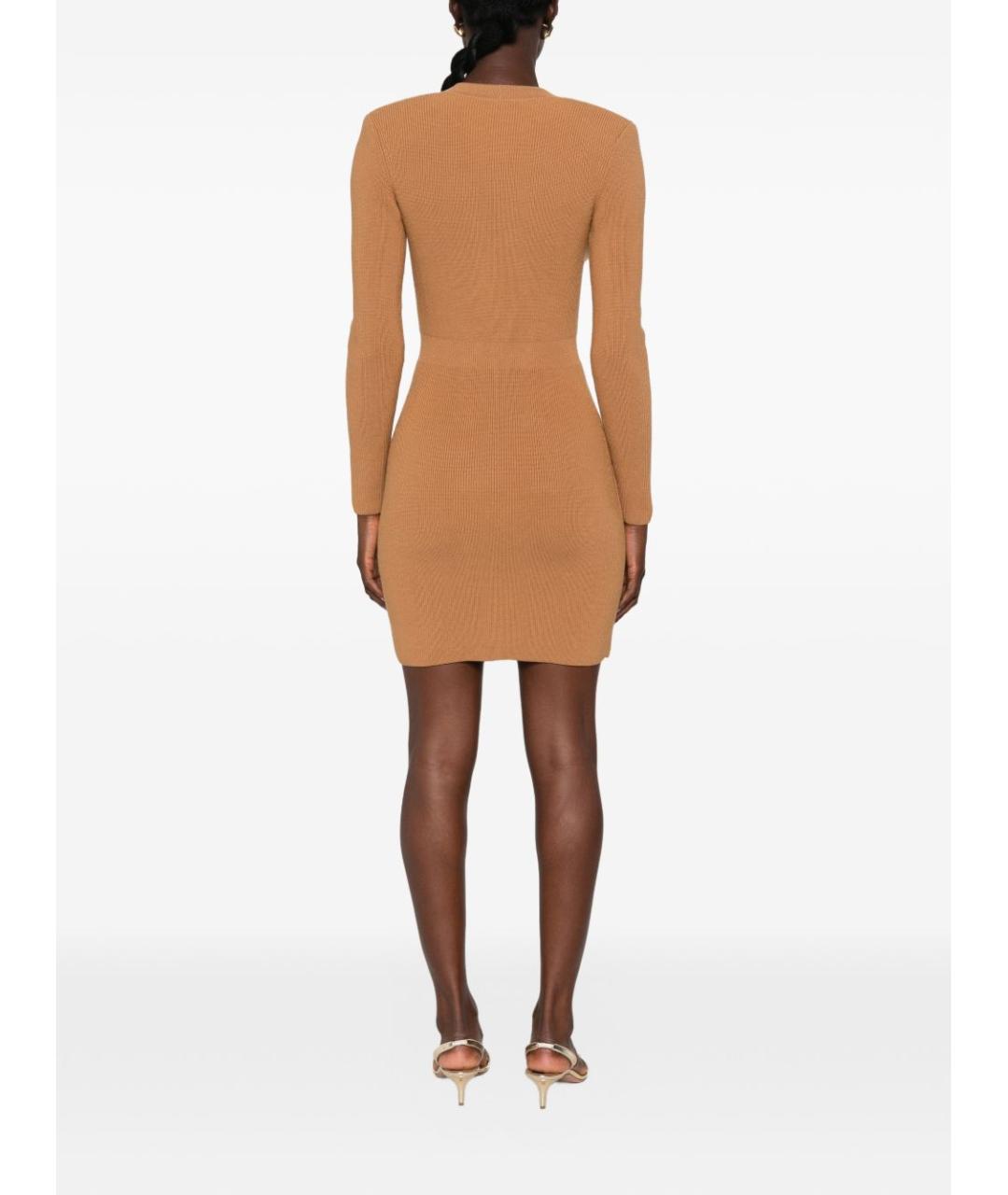ELISABETTA FRANCHI Бежевое вискозное платье, фото 2