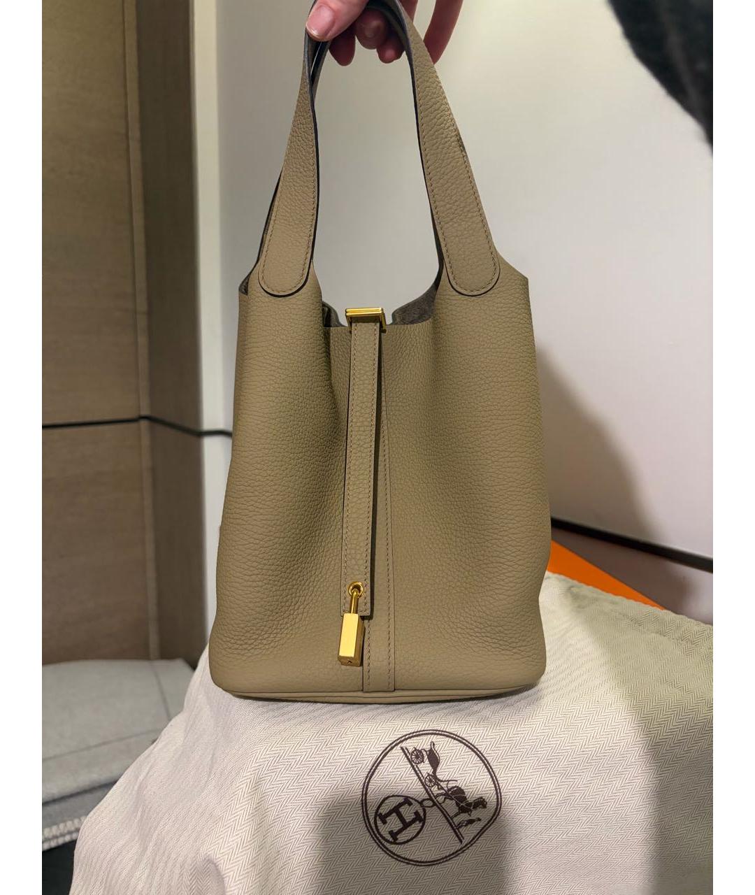 HERMES Бежевая кожаная сумка с короткими ручками, фото 3