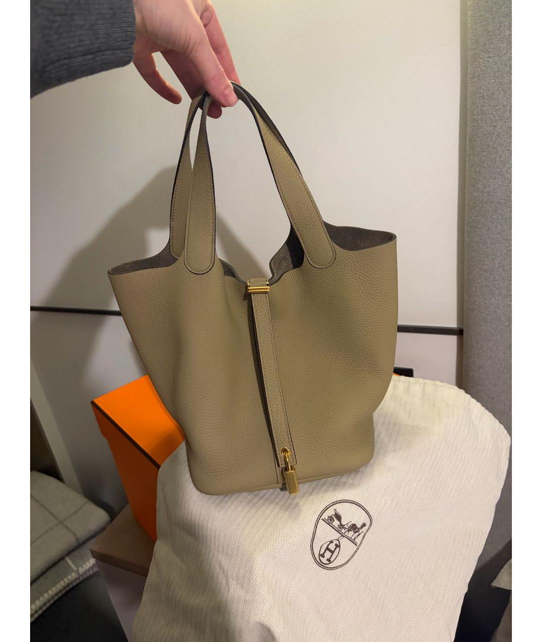 HERMES Бежевая кожаная сумка с короткими ручками, фото 2