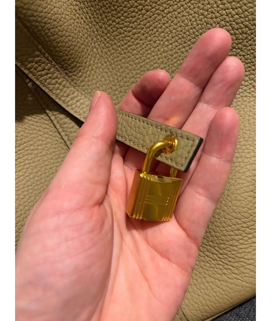 HERMES Бежевая кожаная сумка с короткими ручками, фото 4