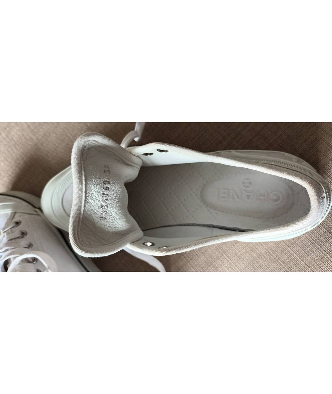 CHANEL PRE-OWNED Белые текстильные кроссовки, фото 8