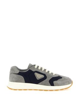 PRADA Низкие кроссовки / кеды