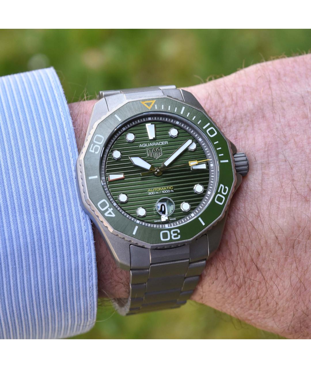 TAG HEUER Зеленые металлические часы, фото 2