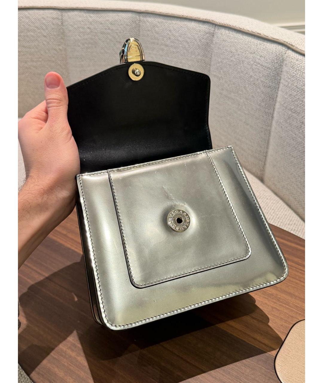BVLGARI Серебряная сумка с короткими ручками из лакированной кожи, фото 6
