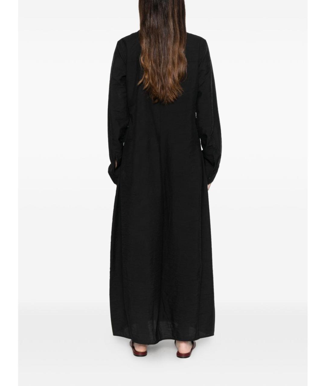 TOTEME Черное шелковое повседневное платье, фото 2