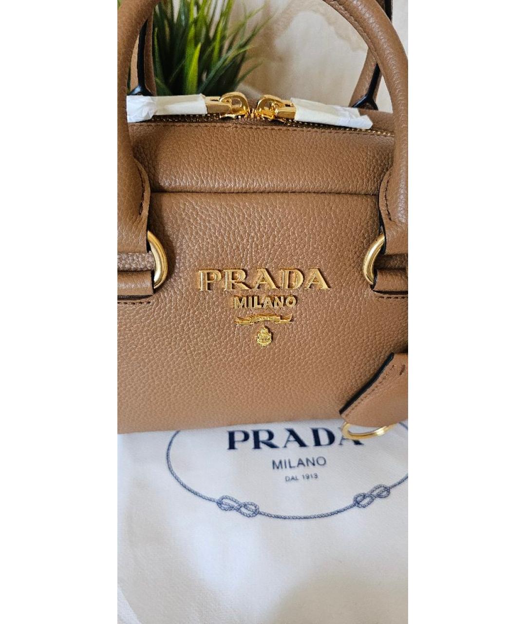 PRADA Коричневая кожаная сумка с короткими ручками, фото 9