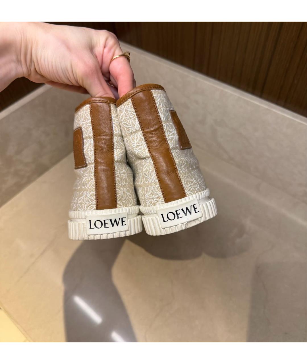 LOEWE Бежевые текстильные кеды, фото 7