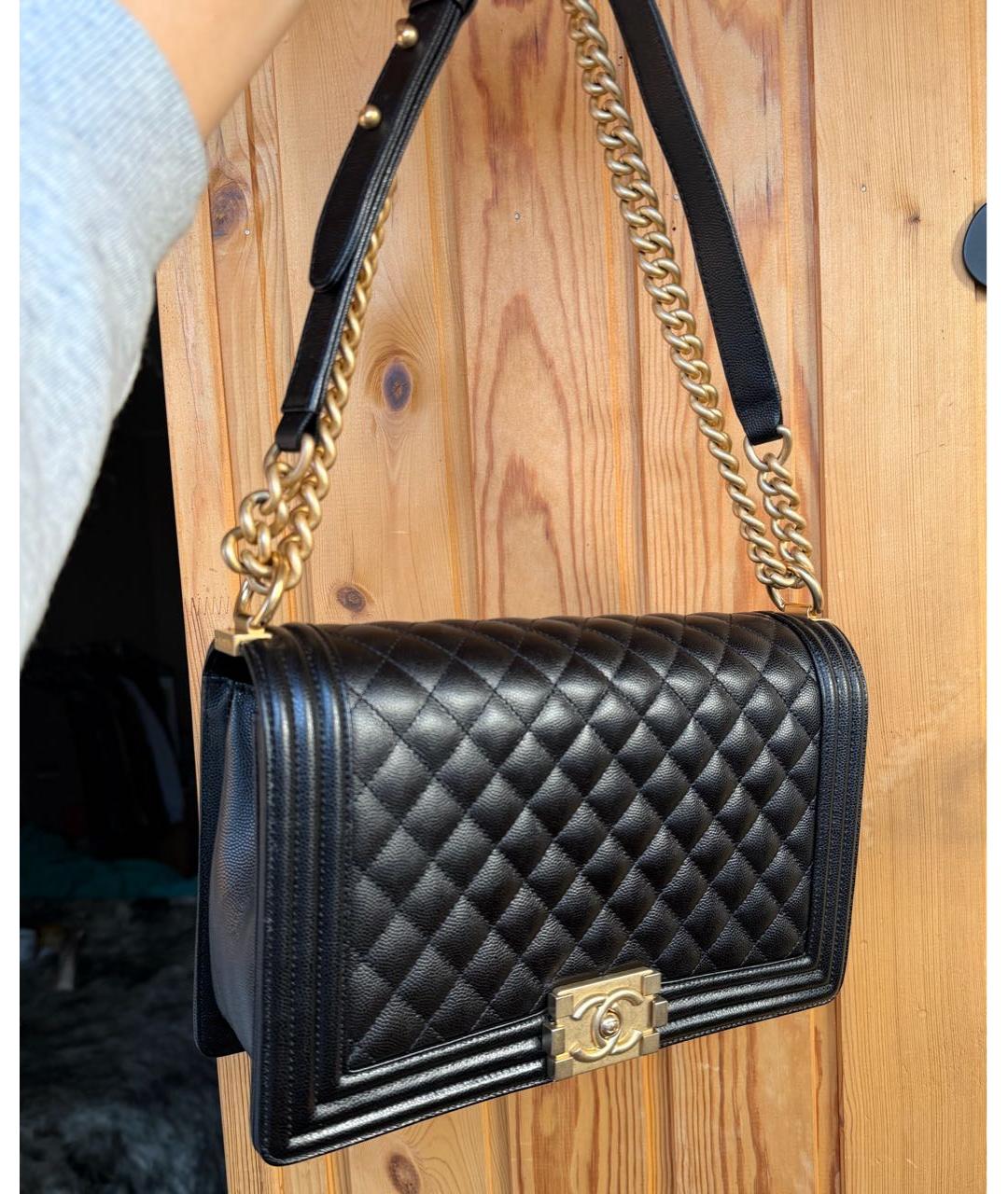 CHANEL Черная кожаная сумка через плечо, фото 2