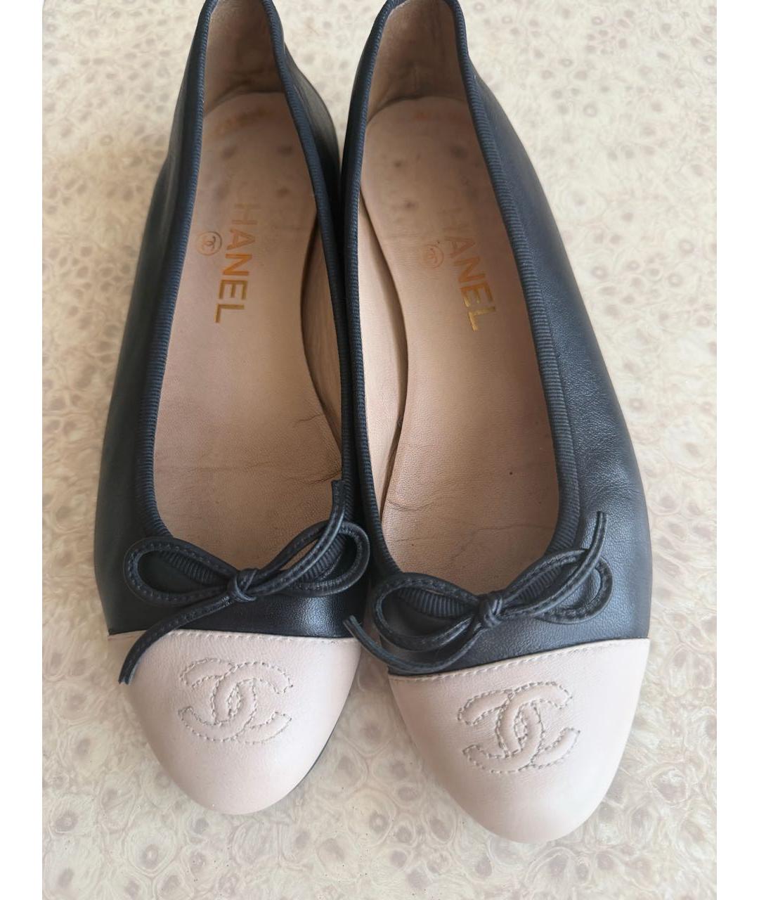 CHANEL Черные кожаные балетки, фото 3