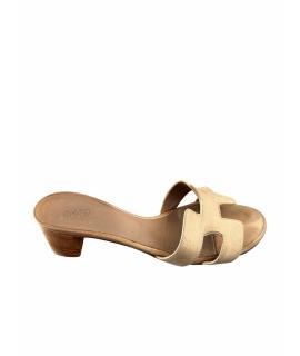 HERMES Шлепанцы