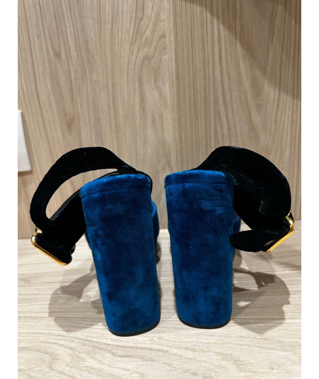 PRADA Синие бархатные босоножки, фото 4