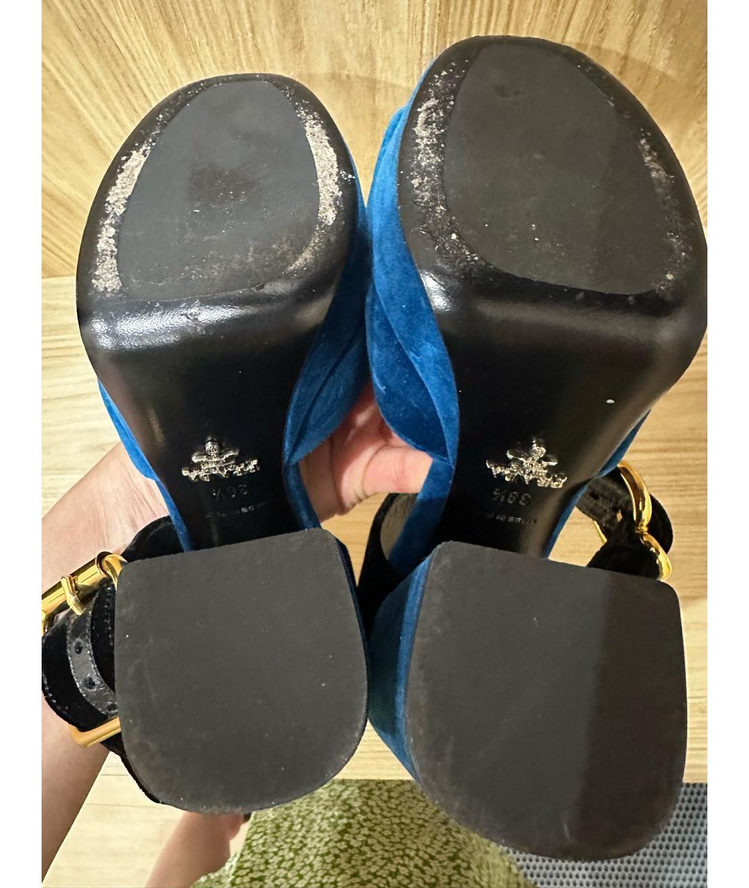 PRADA Синие бархатные босоножки, фото 6