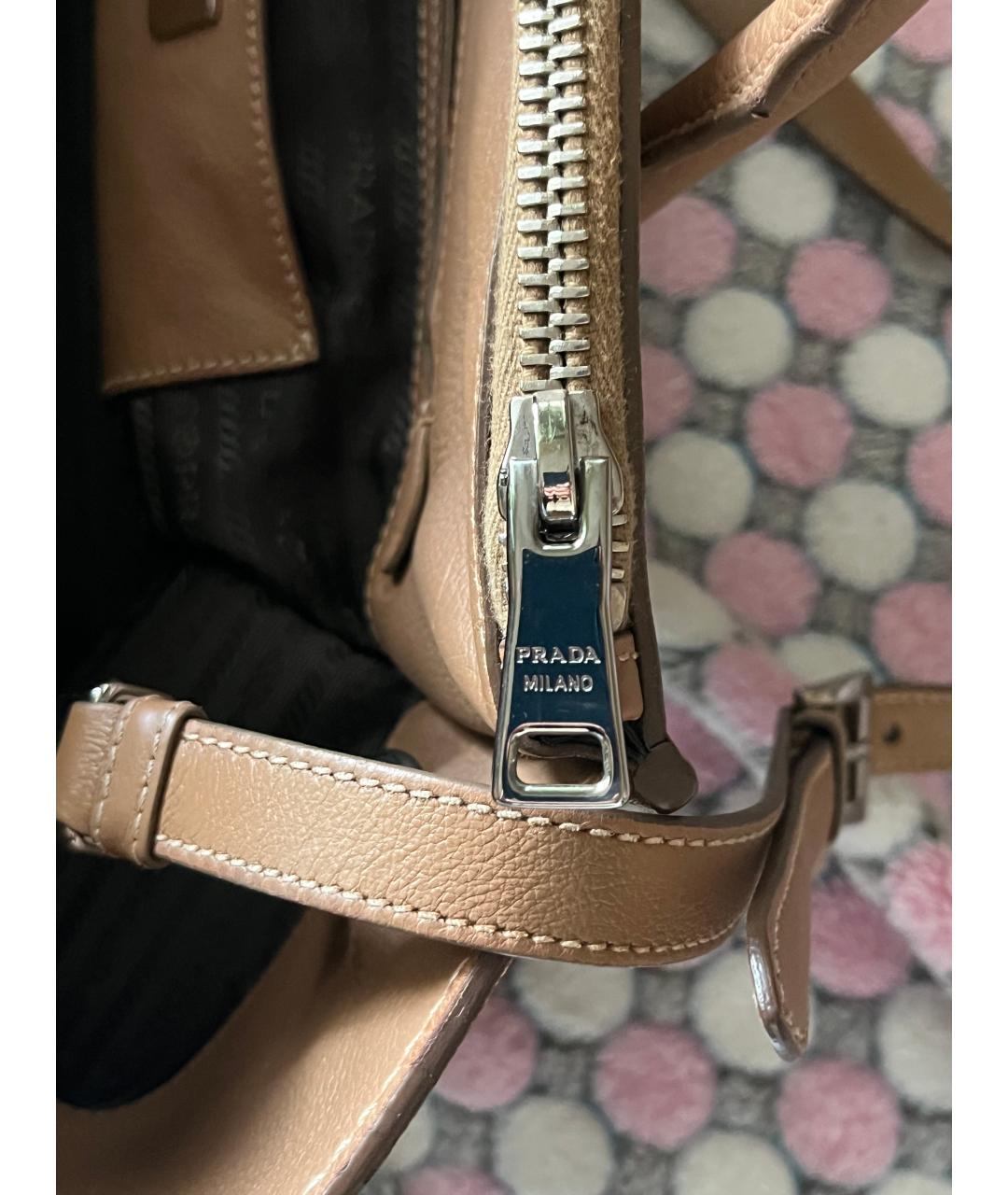 PRADA Коричневая кожаная сумка тоут, фото 4