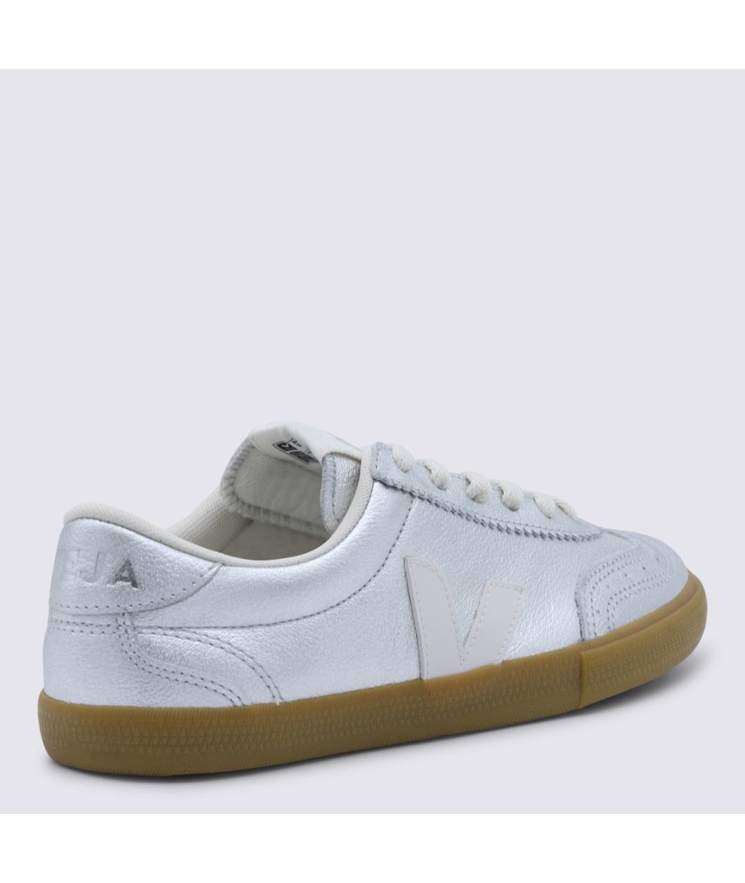 VEJA Серебряные кожаные кроссовки, фото 3