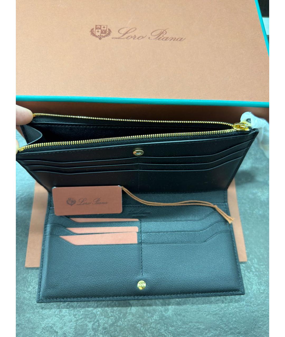 LORO PIANA Черный кожаный кошелек, фото 4