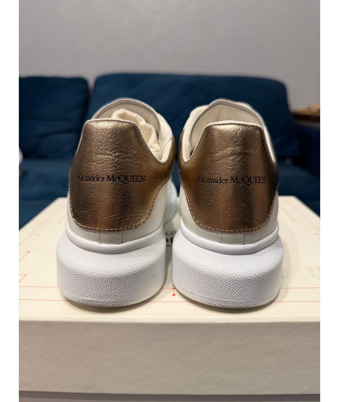 ALEXANDER MCQUEEN Белые кожаные кеды, фото 4