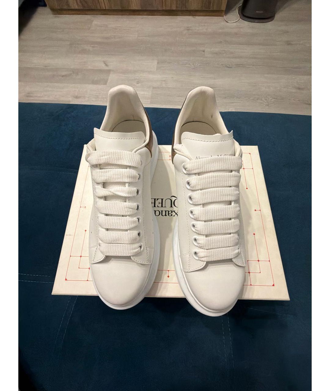 ALEXANDER MCQUEEN Белые кожаные кеды, фото 3