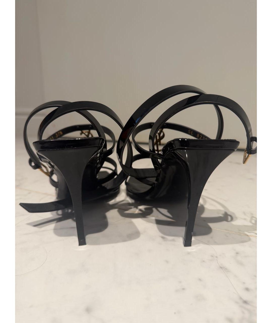 SAINT LAURENT Черные босоножки из лакированной кожи, фото 4