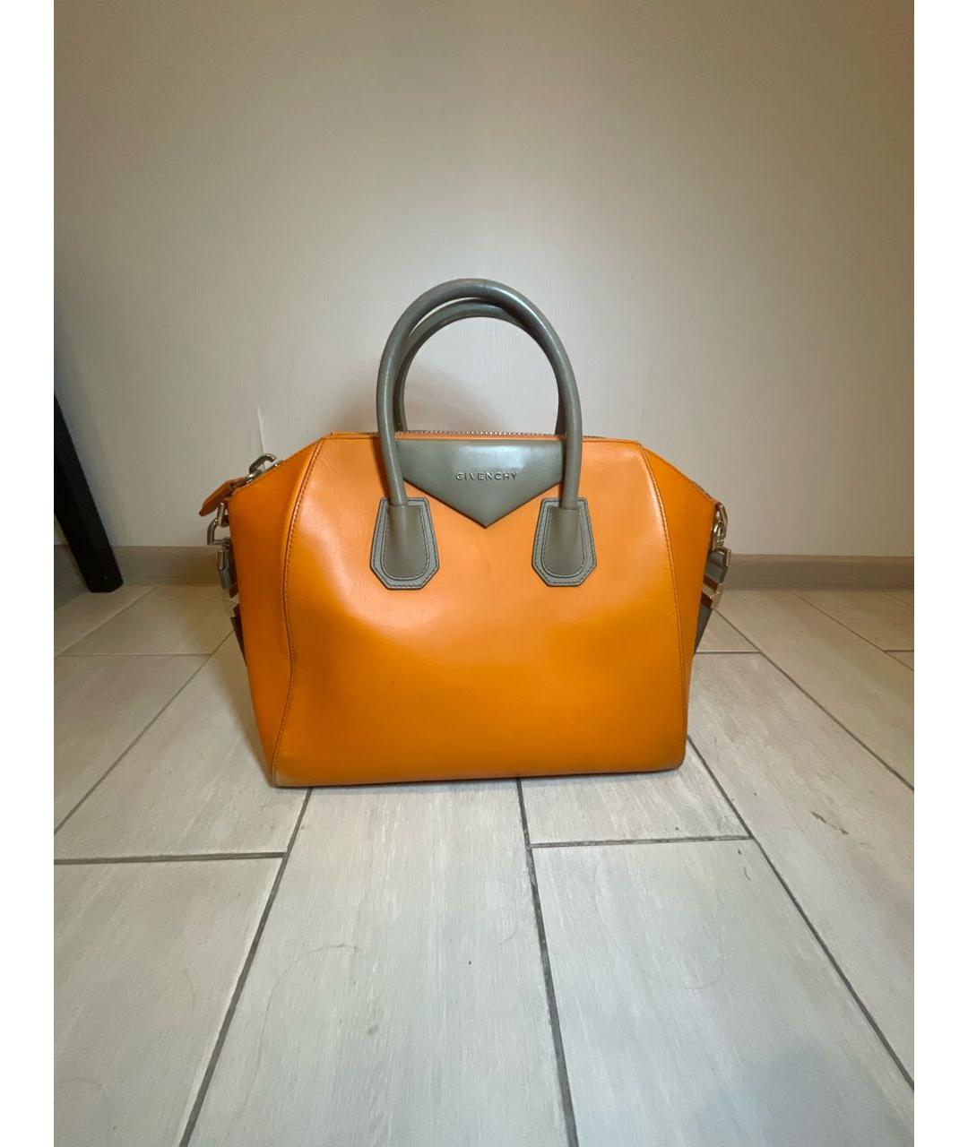 GIVENCHY Оранжевая кожаная сумка с короткими ручками, фото 5