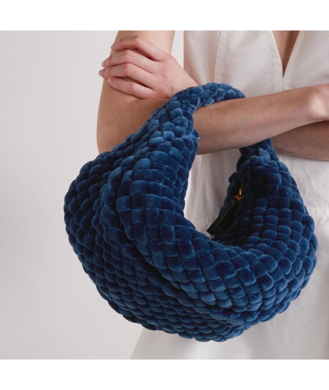 BOTTEGA VENETA Темно-синяя сумка с короткими ручками, фото 5