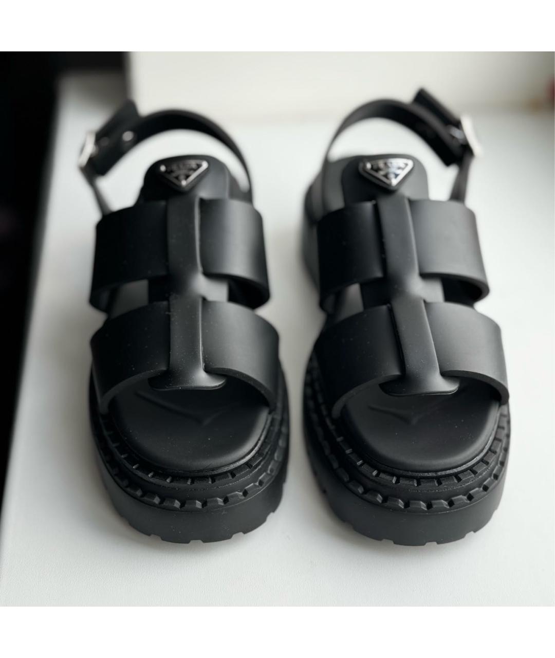 PRADA Черные резиновые сандалии, фото 2