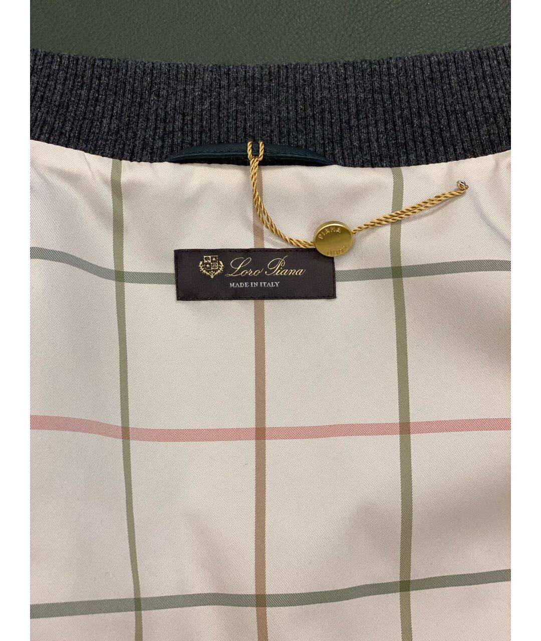 LORO PIANA Антрацитовая кожаная куртка, фото 2