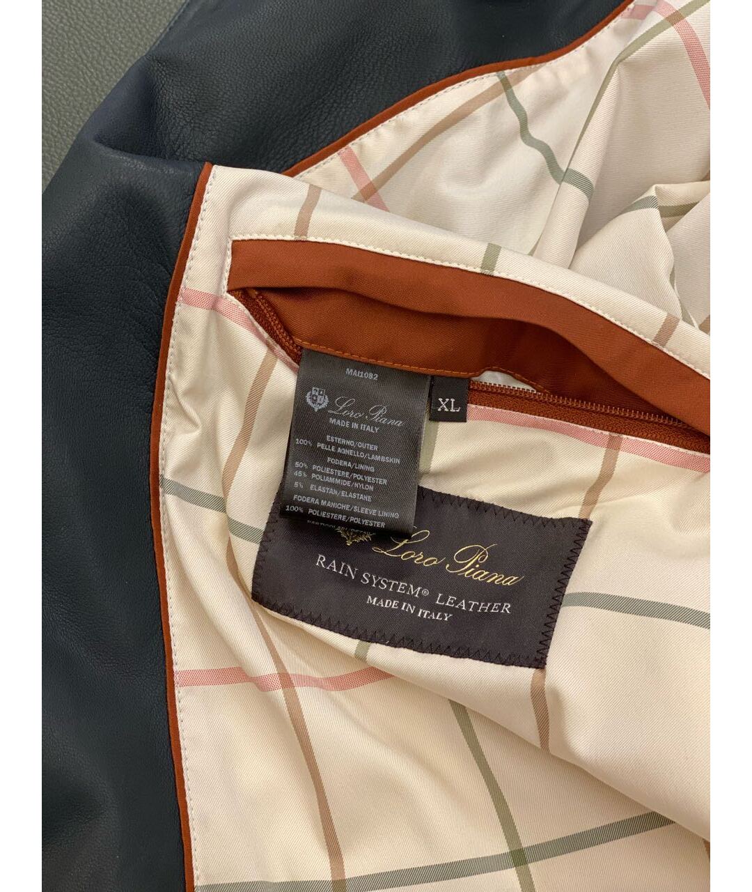 LORO PIANA Антрацитовая кожаная куртка, фото 5