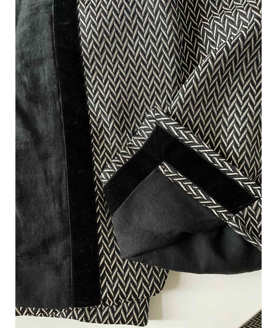 HAIDER ACKERMANN Серый шелковый костюм с брюками, фото 6