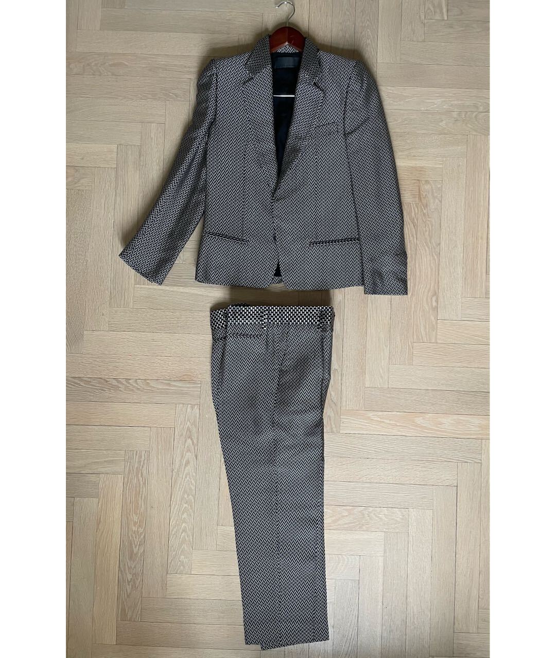 HAIDER ACKERMANN Серый шелковый костюм с брюками, фото 9