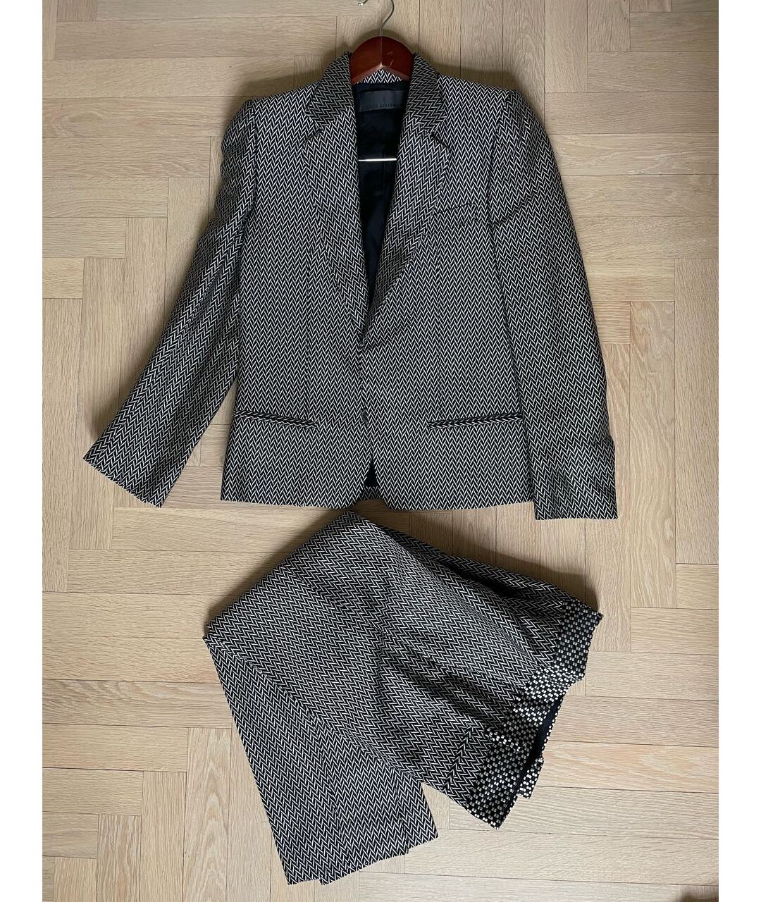 HAIDER ACKERMANN Серый шелковый костюм с брюками, фото 3