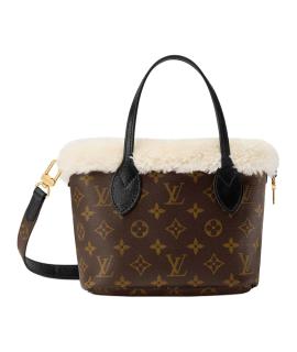 LOUIS VUITTON Сумка через плечо