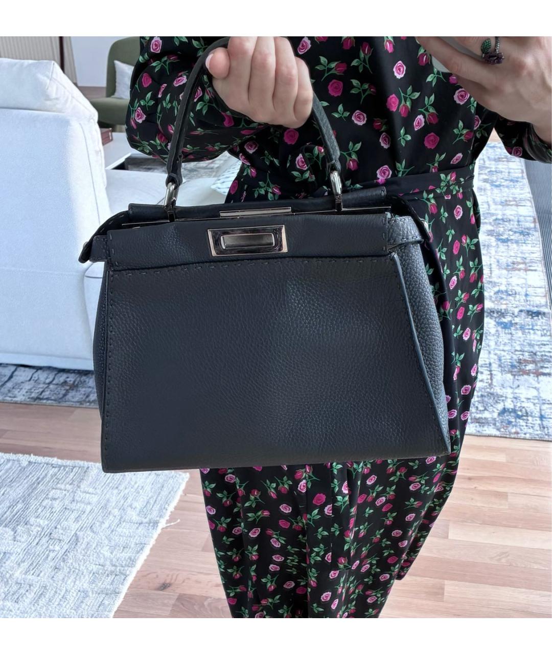 FENDI Серая кожаная сумка с короткими ручками, фото 2