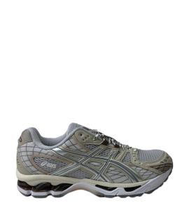 ASICS Низкие кроссовки / кеды