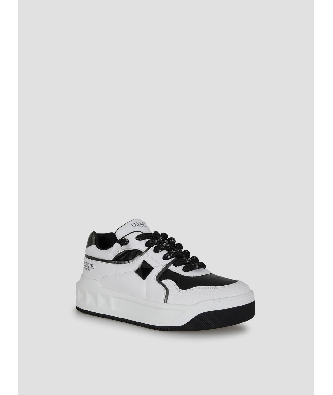 VALENTINO Белые кожаные низкие кроссовки / кеды, фото 2