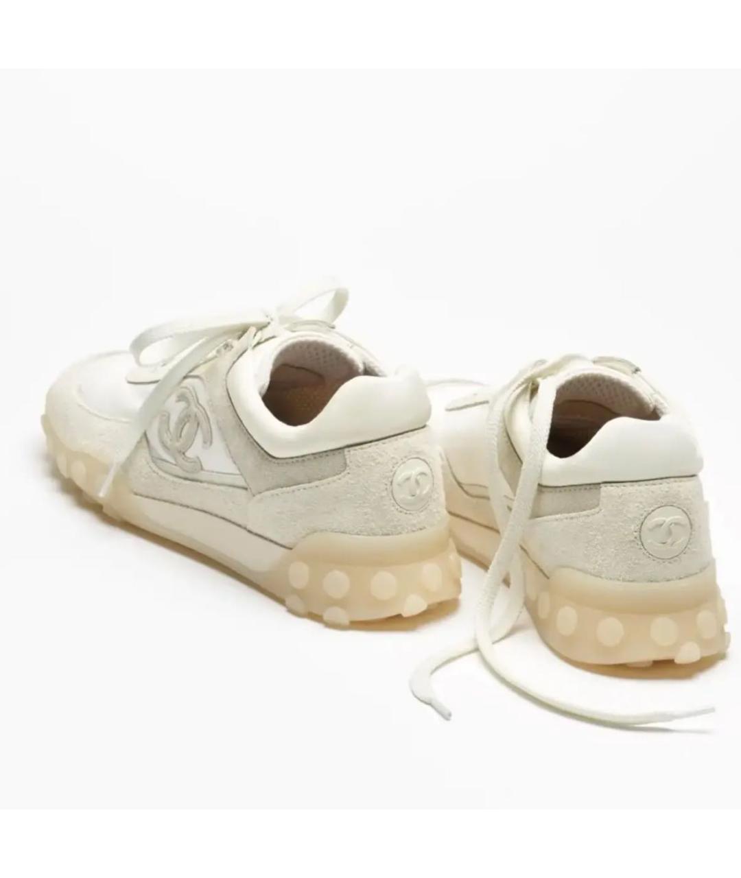 CHANEL Бежевые замшевые кроссовки, фото 2