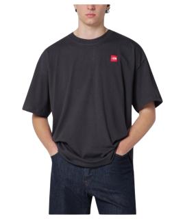 THE NORTH FACE Футболка