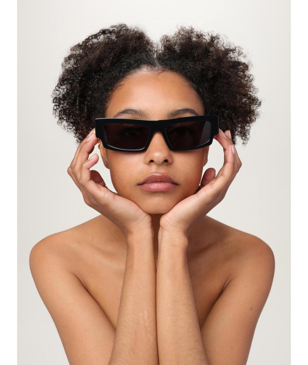 PINKO Черные солнцезащитные очки, фото 2