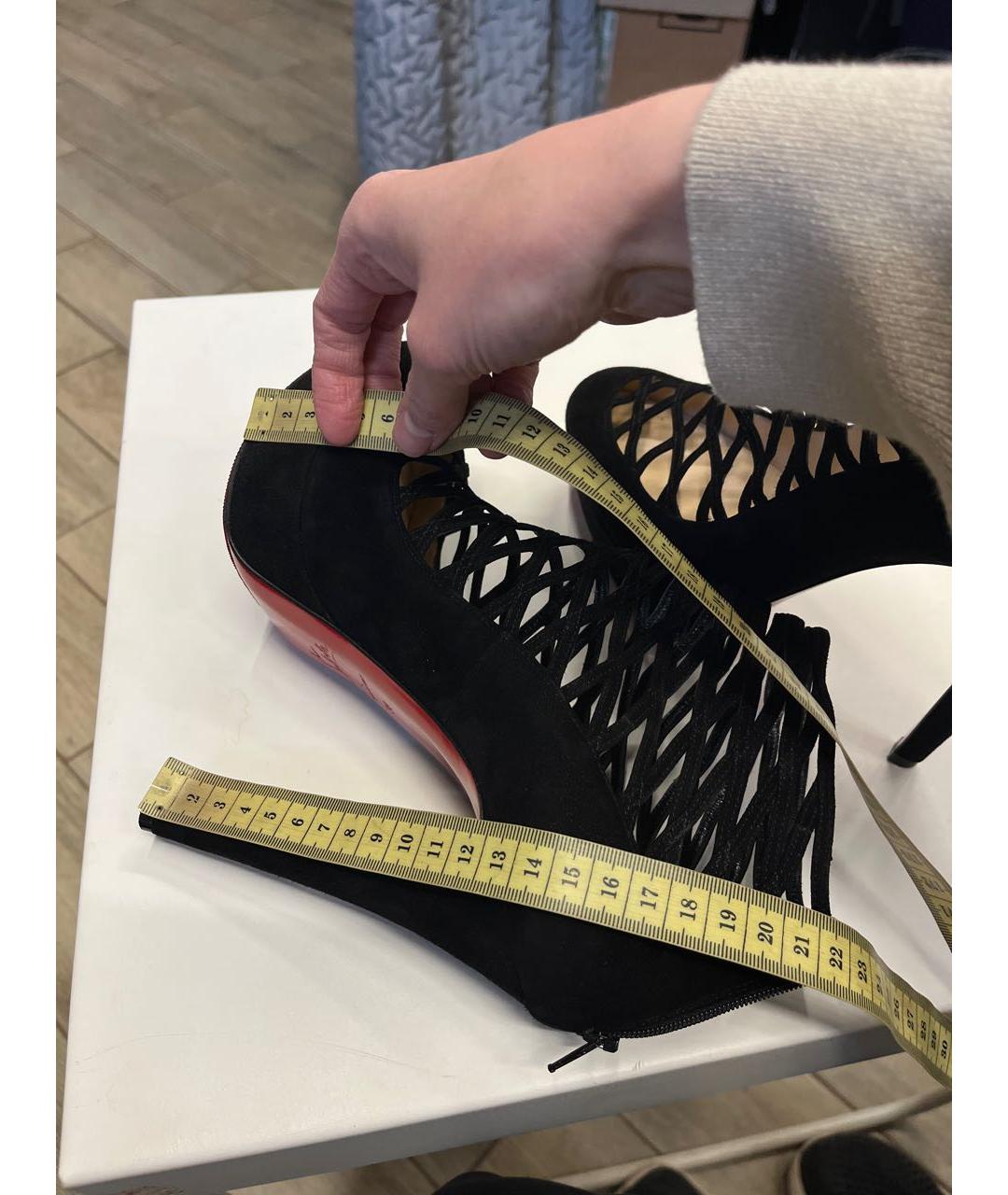 CHRISTIAN LOUBOUTIN Черные замшевые туфли, фото 8