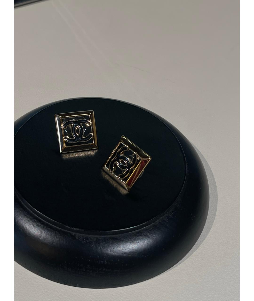 CHANEL Золотые металлические серьги, фото 2